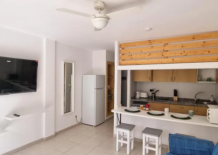 Drago 2 Atlantic Garden Apartment *